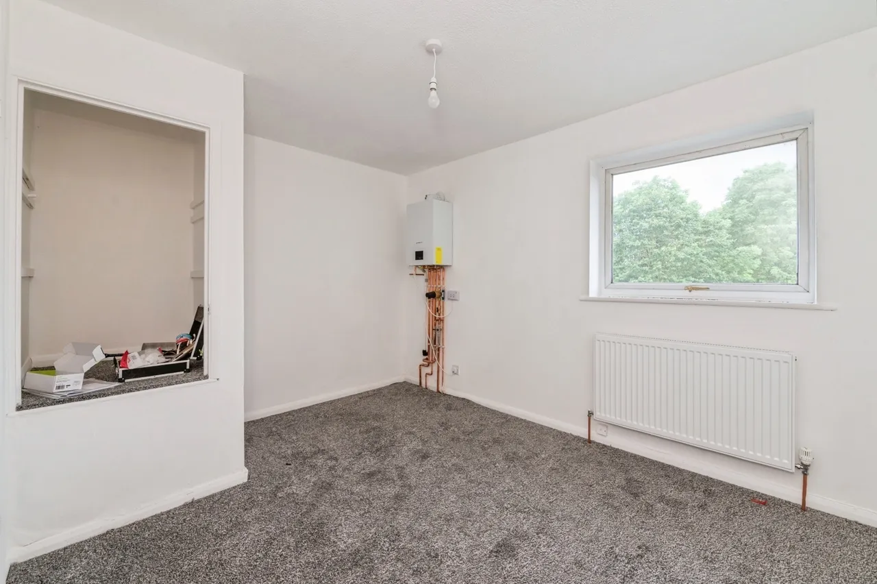 Portsea Road, Tilbury, Essex, RM18, photo 13