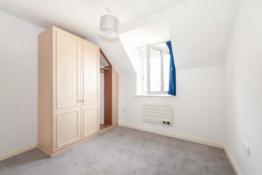Old Dairy Close, Fleet, GU51, photo 6