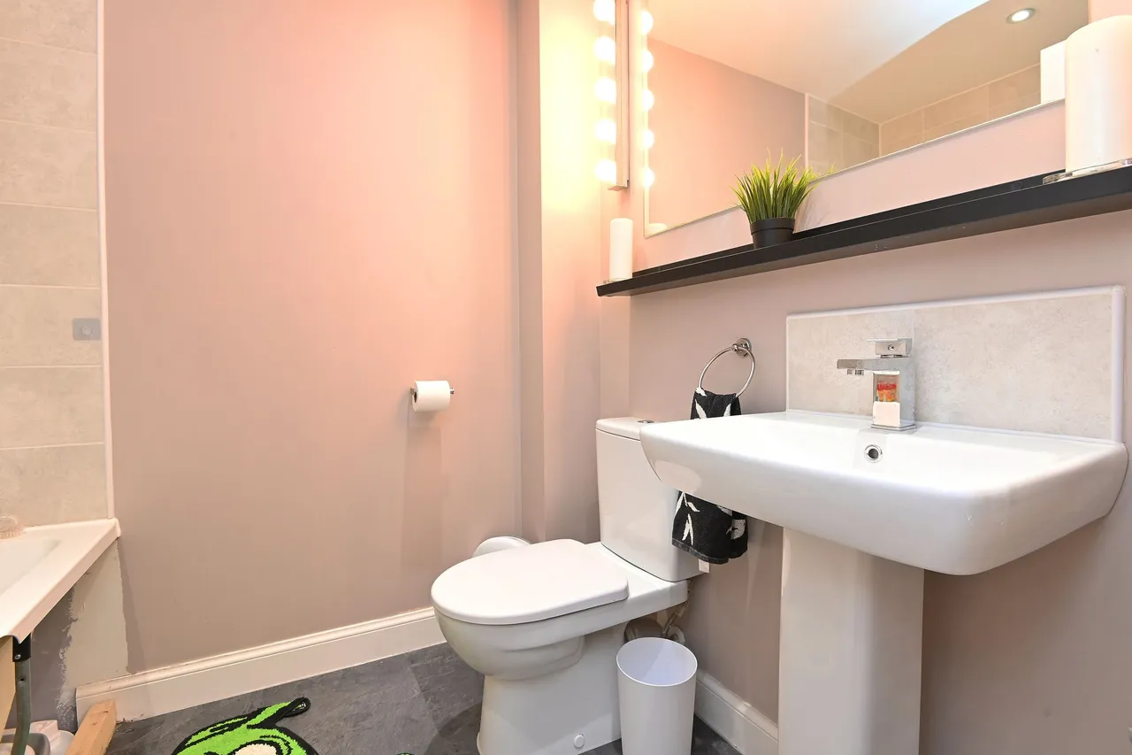 Meadow Place, Harrogate, HG1, photo 26