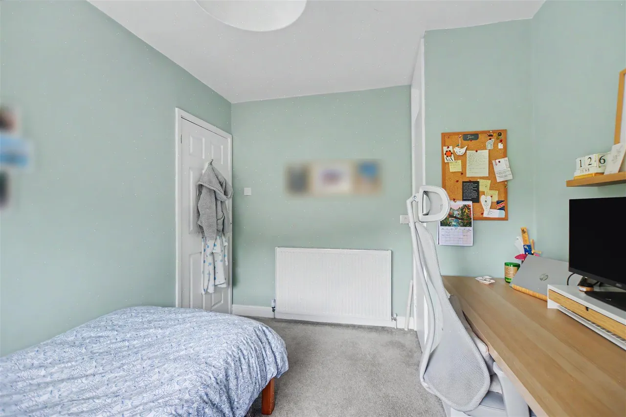 Hensons Square, Bramcote, NG9, photo 10