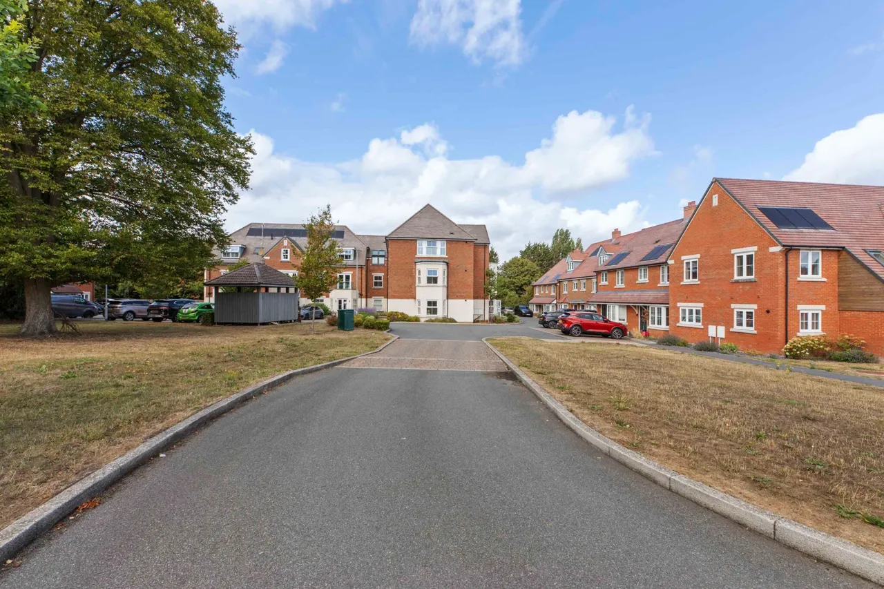 Goodearl Place, Princes Risborough, HP27, photo 11