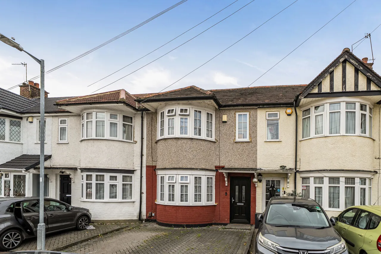 Hartland Drive, Ruislip, HA4, photo 19