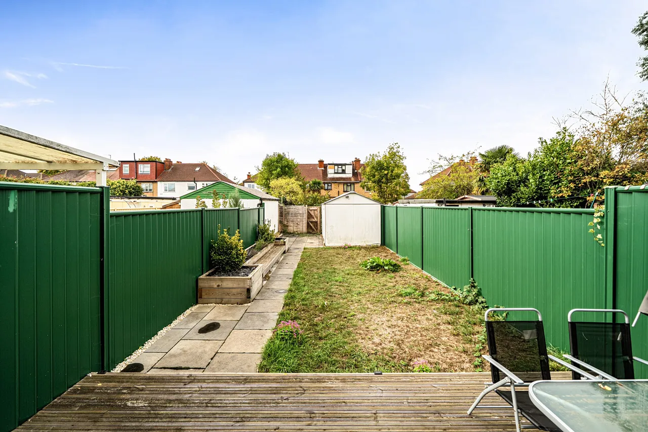 Hartland Drive, Ruislip, HA4, photo 18