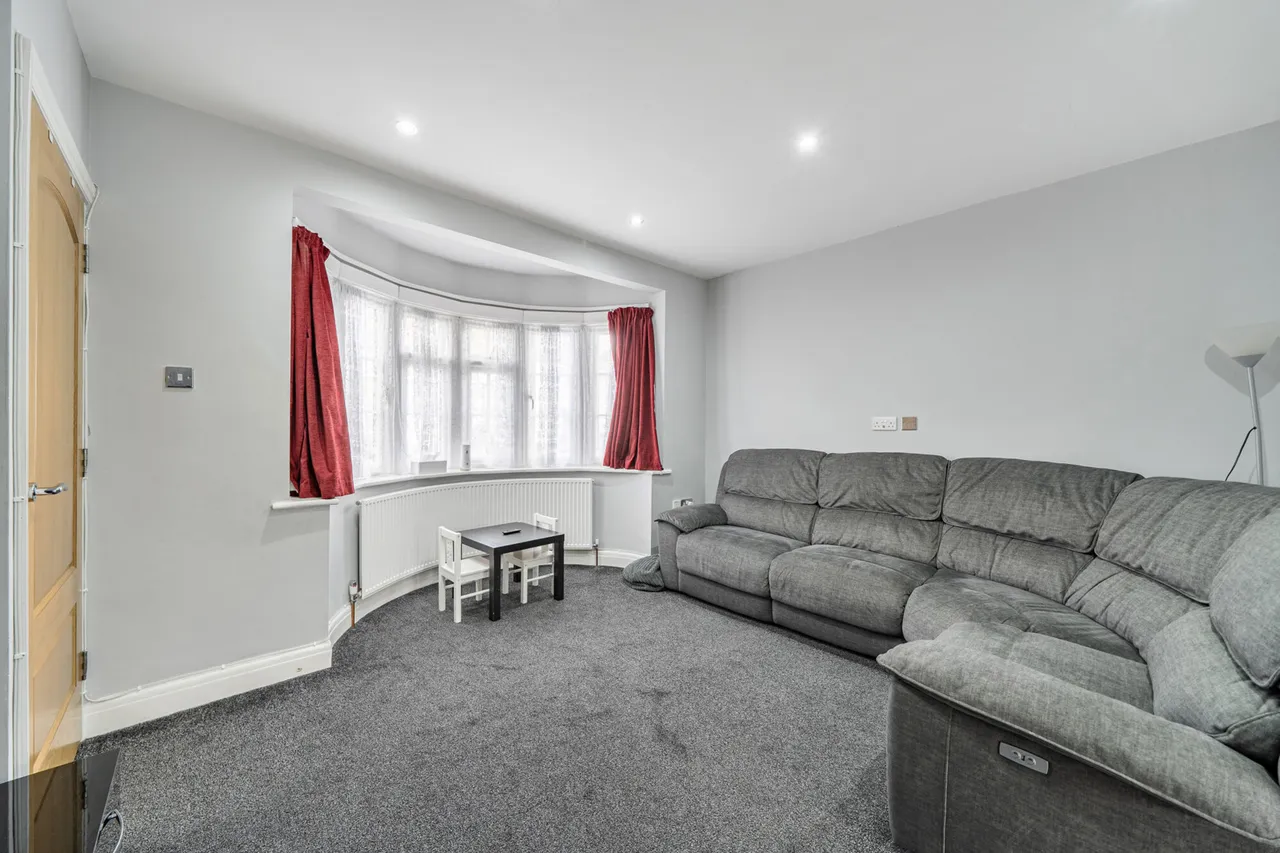 Hartland Drive, Ruislip, HA4, photo 13