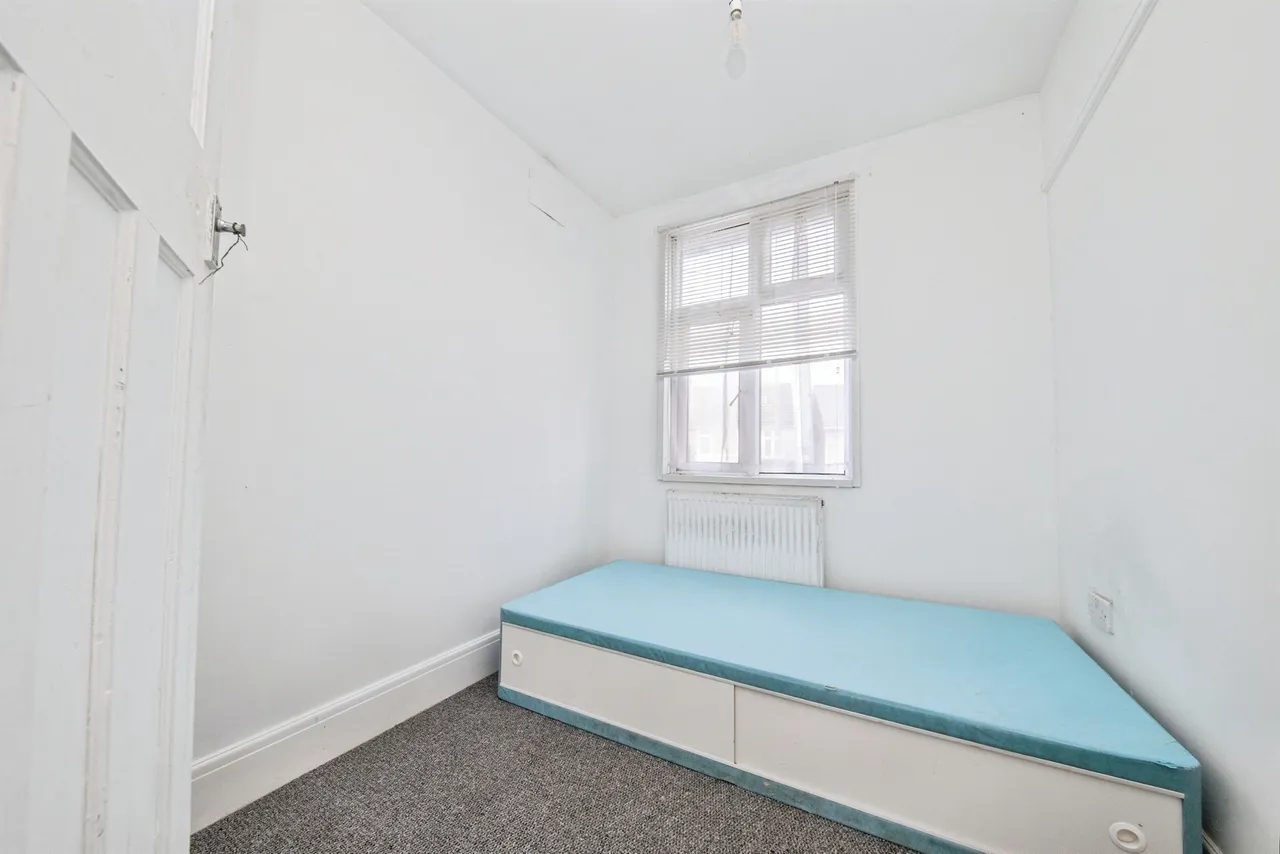 Upper Park Road, Clacton-On-Sea, CO15, photo 9