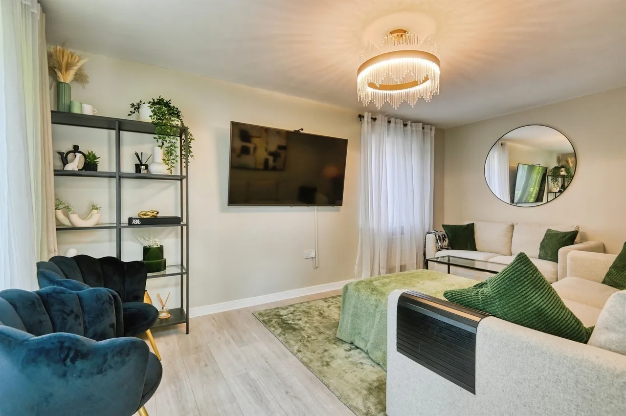 Sundew Drive, Birmingham, B37, photo 3