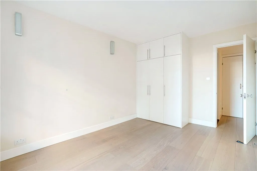 Queen Elizabeth Street, London, SE1, photo 25