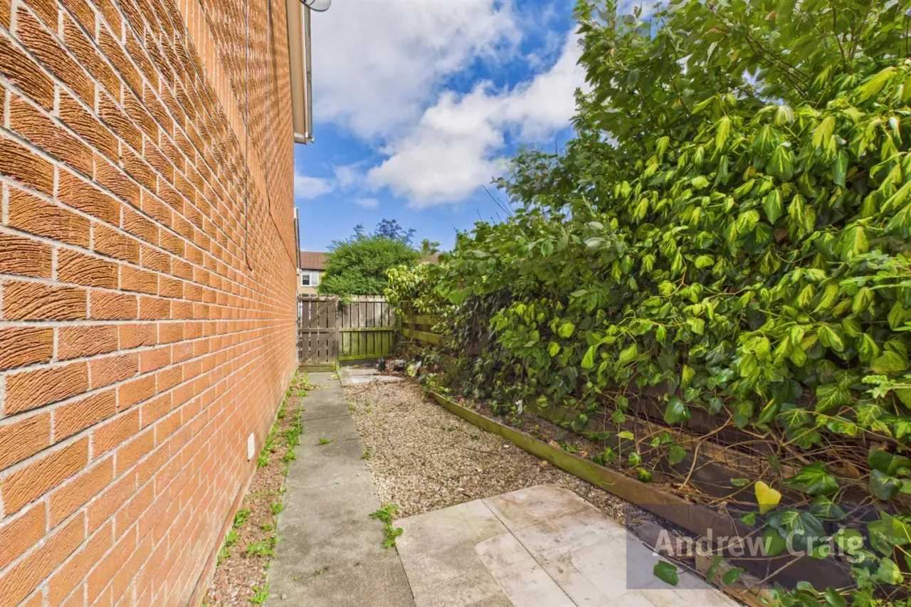 Felthorpe Court, Westerhope, NE5, photo 17