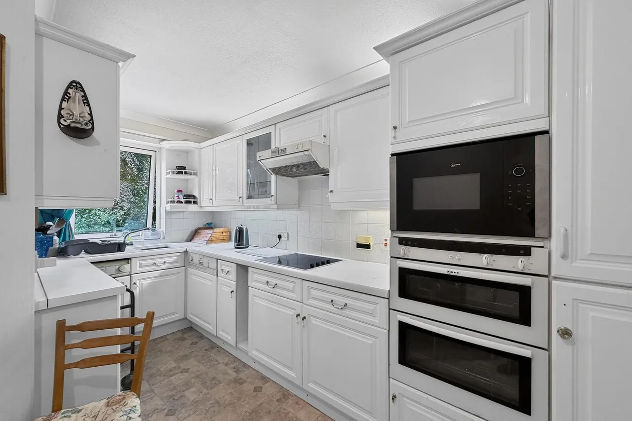 Dunham Road, Altrincham, Cheshire WA14 4AN, photo 7
