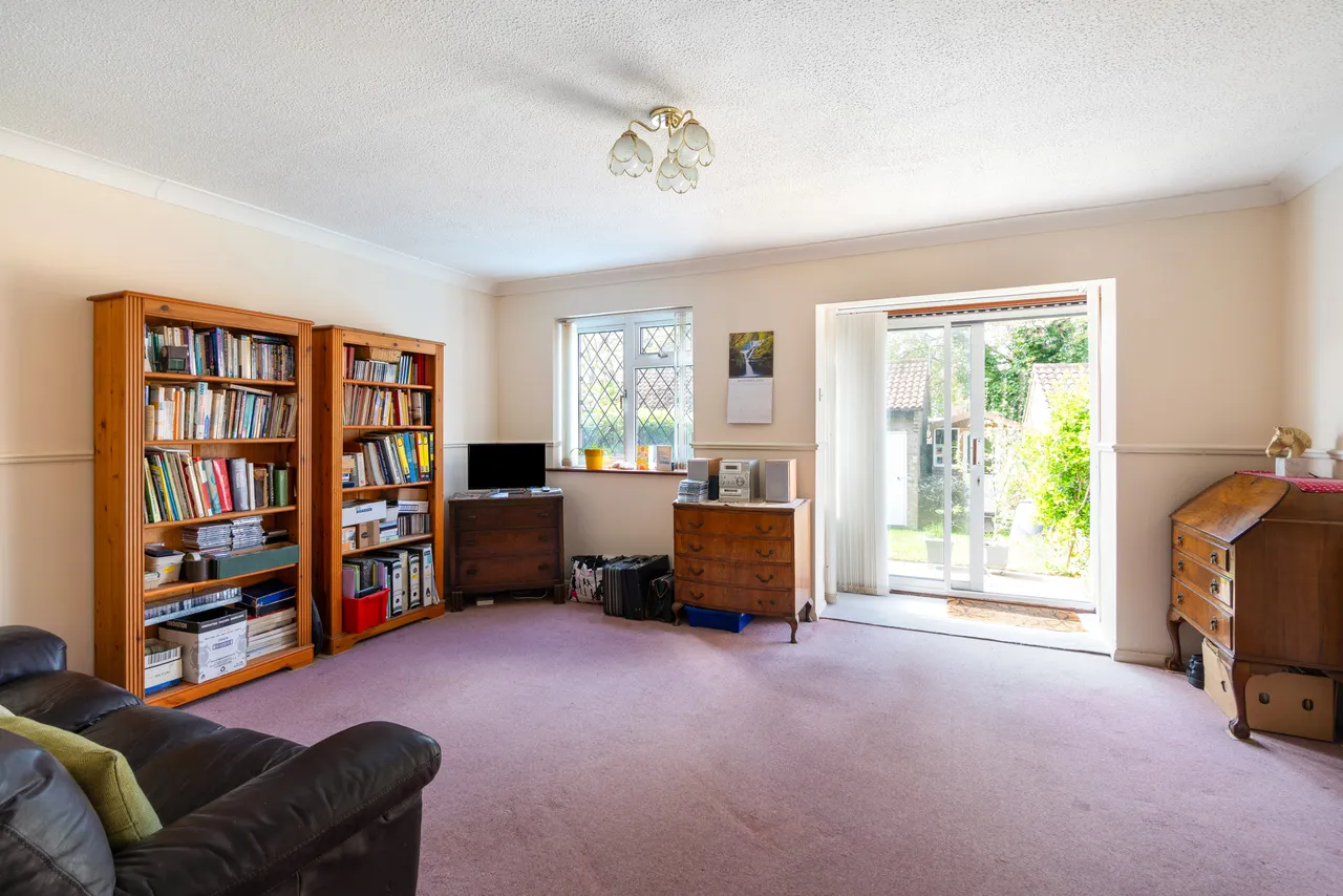 Taylor Close, St. Albans, AL4, photo 2