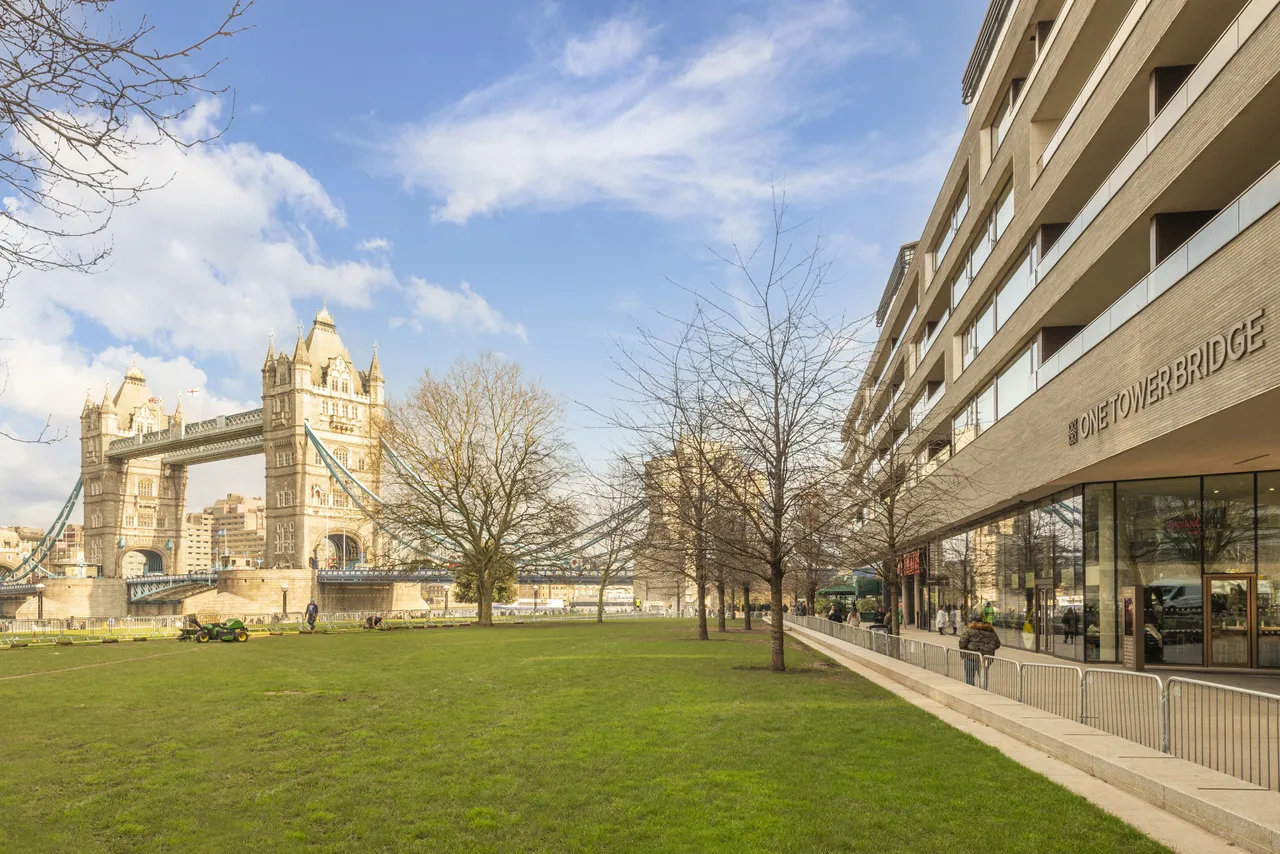 Crown Square, London, SE1, photo 4