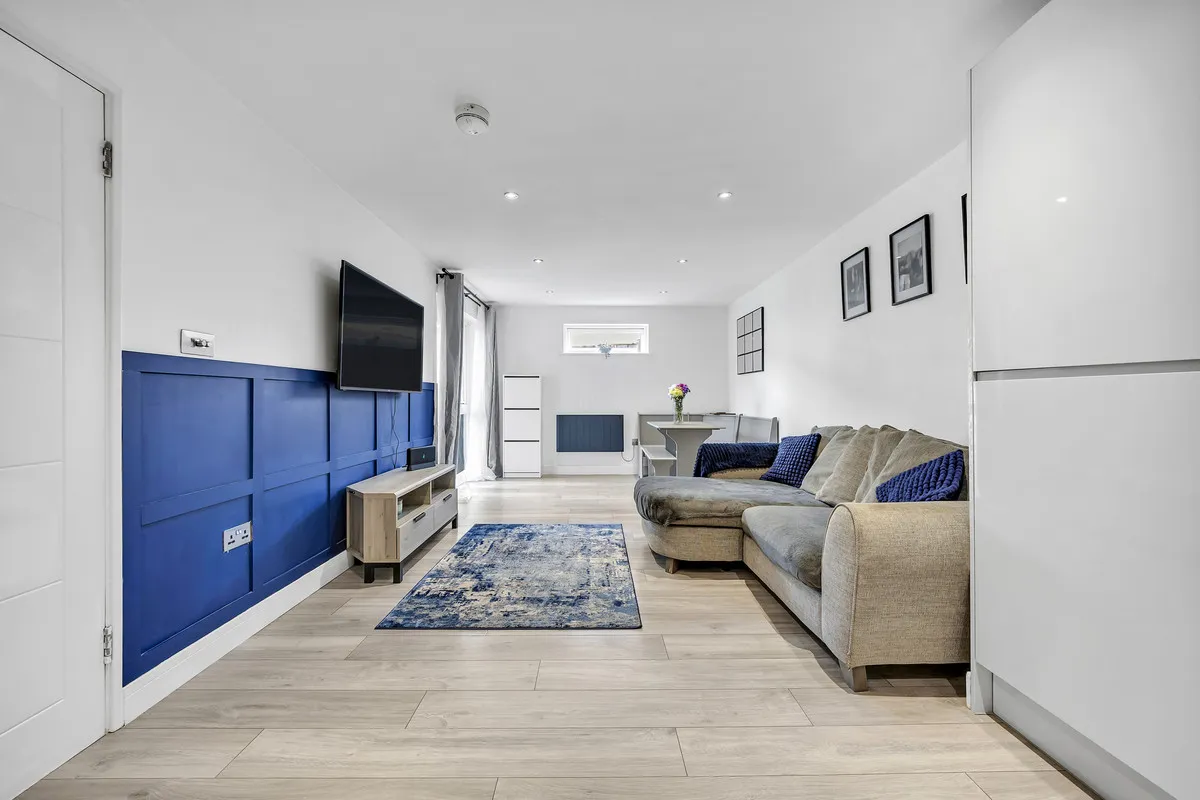 Linley Crescent, Romford, RM7 8RE, photo 9