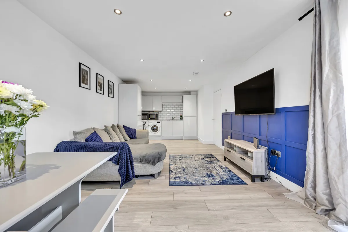 Linley Crescent, Romford, RM7 8RE, photo 8