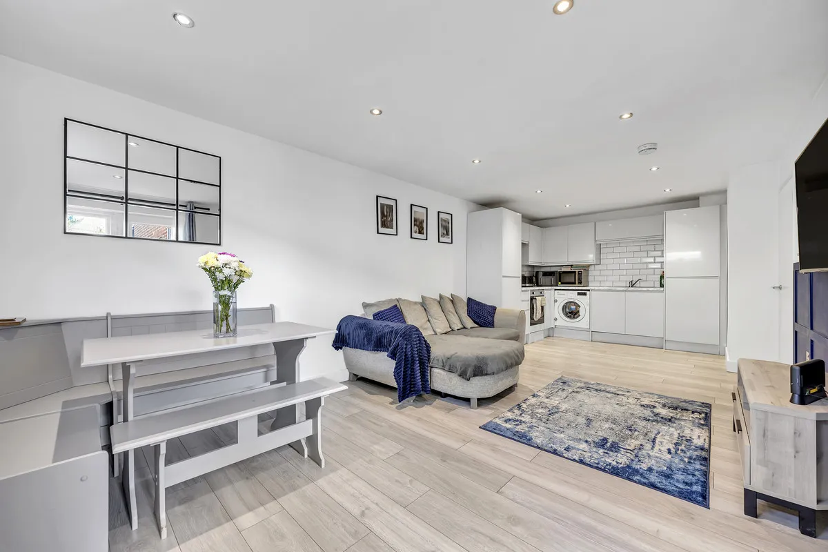Linley Crescent, Romford, RM7 8RE, photo 6