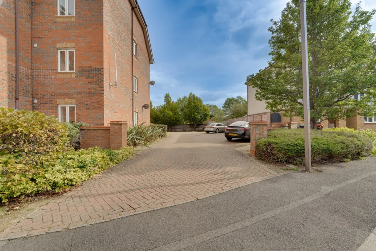 Monkston, Milton Keynes, photo 11