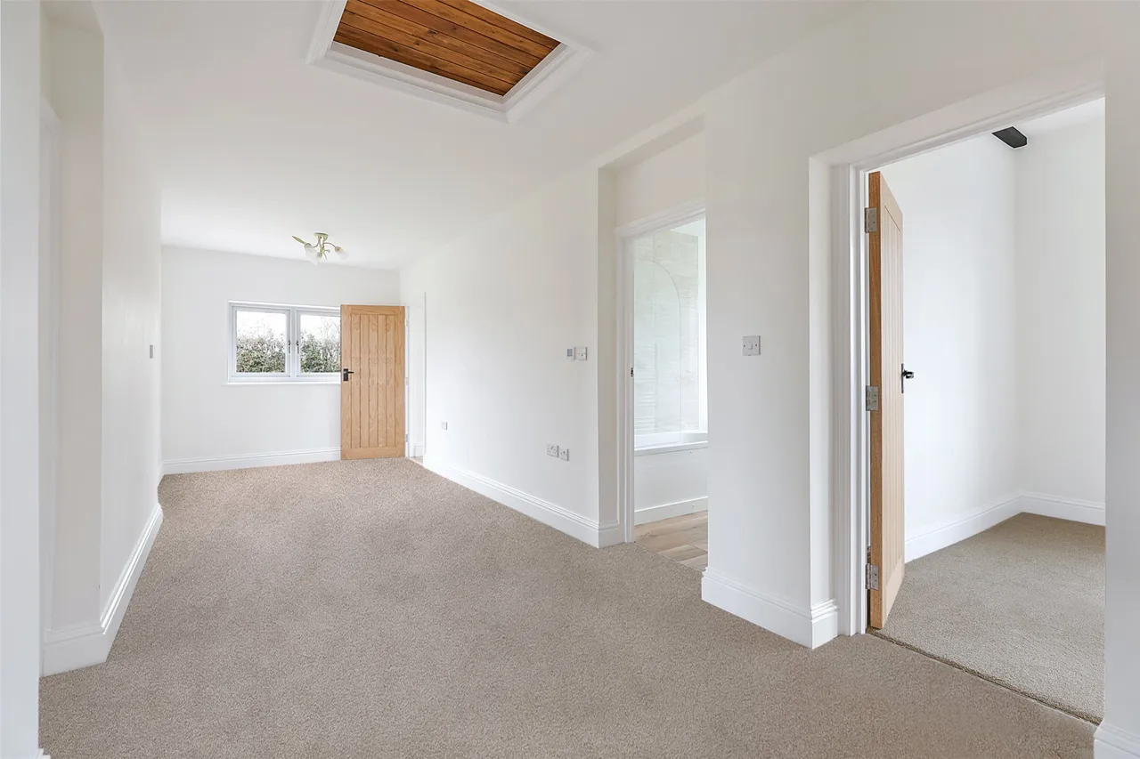 Brickhouse Lane, Newchapel, RH7, photo 4