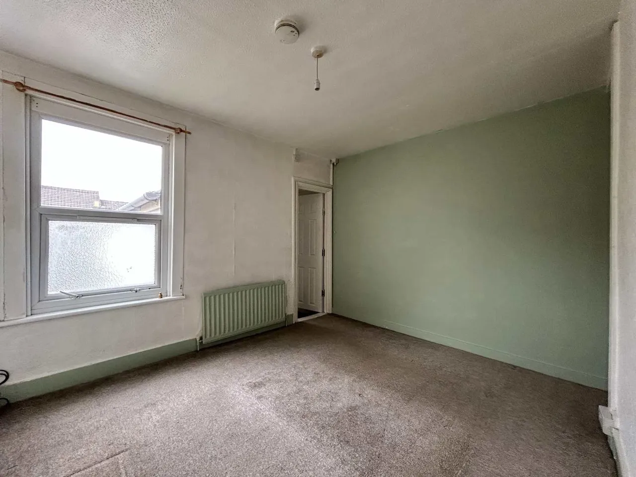 Gordon Road, Chatham, Kent, ME4 5LR, photo 6