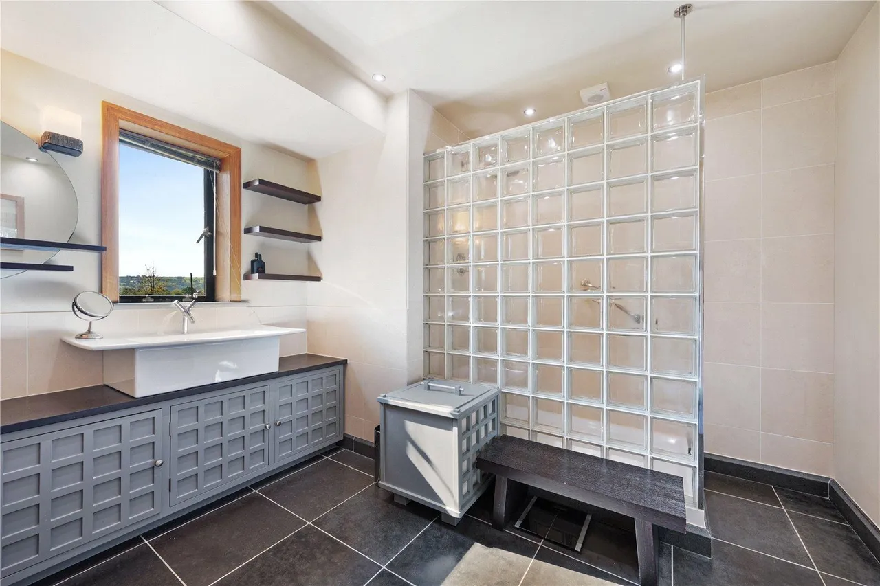 Ribchester Road, Clayton Le Dale, photo 51