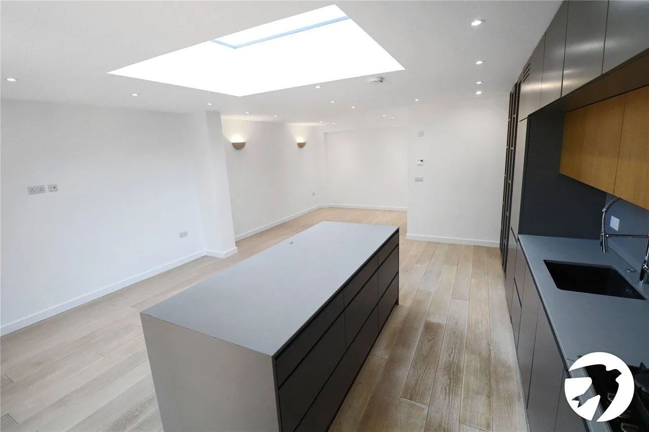 Friars Walk, Abbey Wood, SE2, photo 3