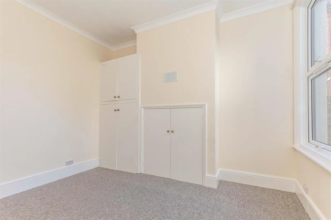 11 Downview Road, Worthing, photo 18