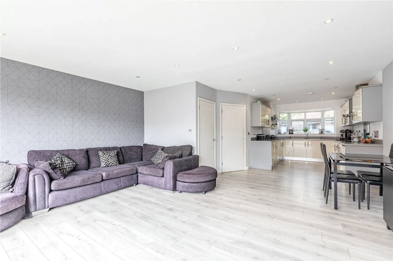 Park Close, Byfleet, West Byfleet, Su..., photo 8
