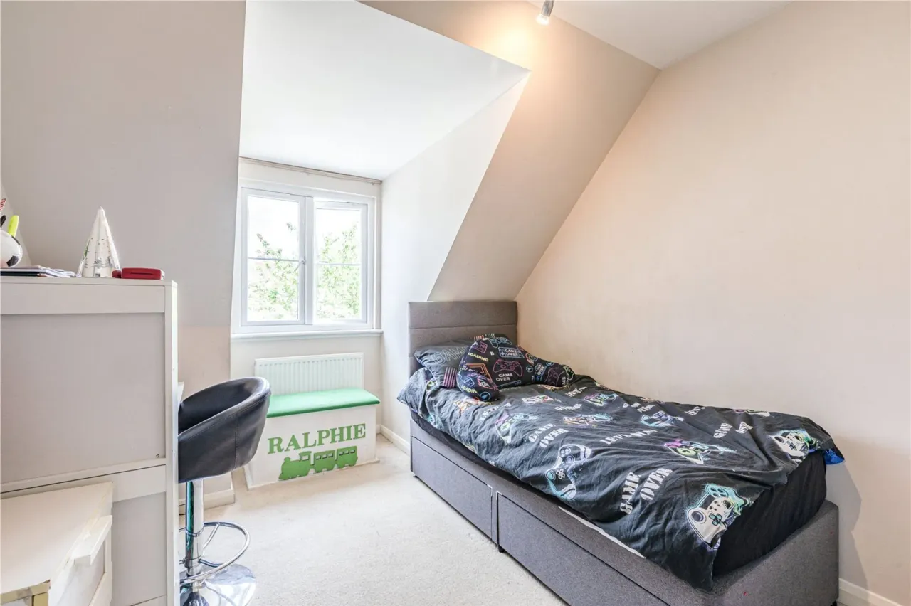 Park Close, Byfleet, West Byfleet, Su..., photo 14