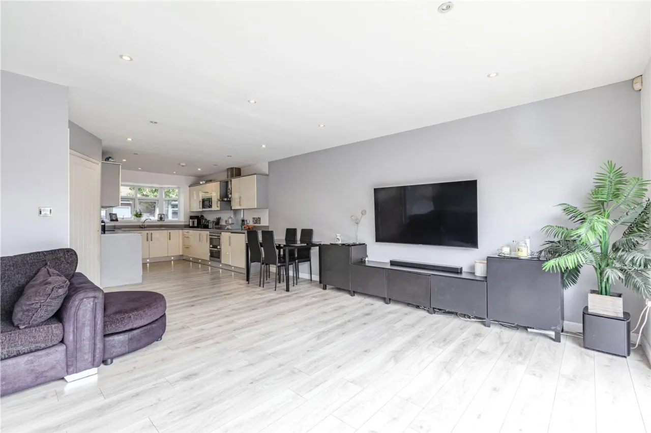 Park Close, Byfleet, West Byfleet, Su..., photo 6
