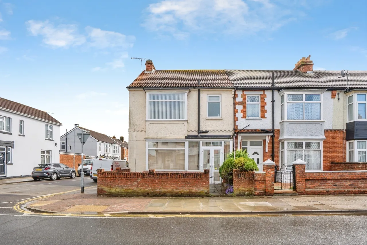 Mayfield Road, Portsmouth, PO2, photo 19