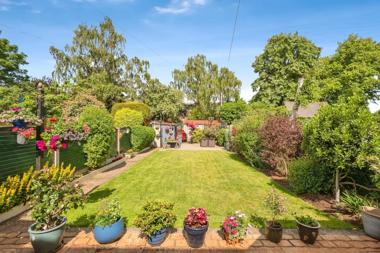 The Grove, Wheatley Hills, DN2, photo 18