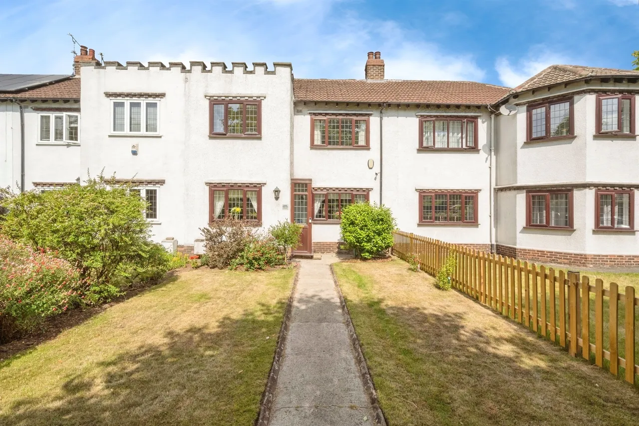 The Grove, Wheatley Hills, DN2, photo 19