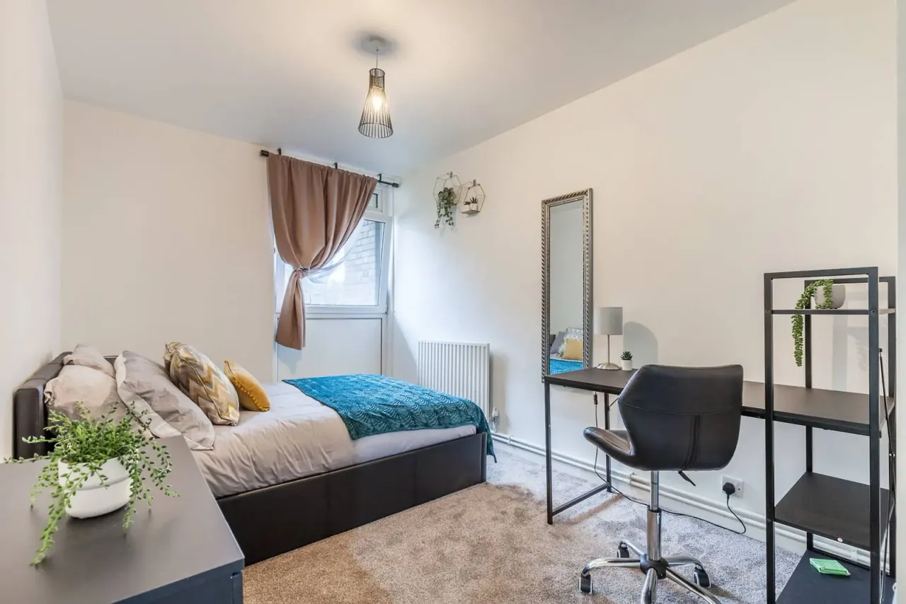 Dovet Court, Mursell Estate, SW8, photo 4