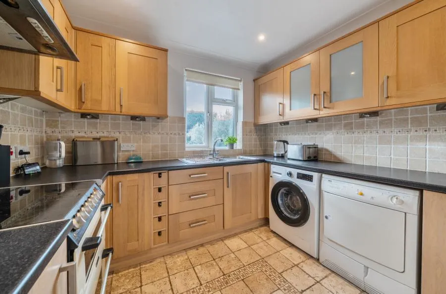 Montagu Road, Datchet, SL3, photo 7