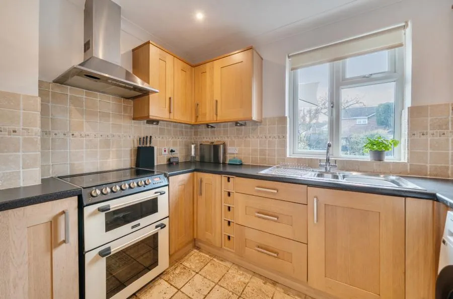 Montagu Road, Datchet, SL3, photo 16