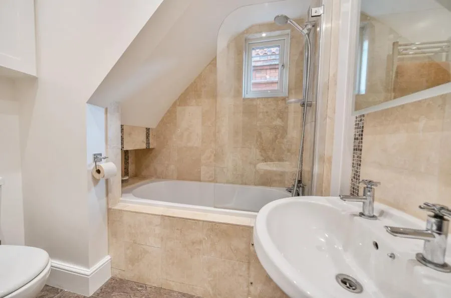 Montagu Road, Datchet, SL3, photo 10