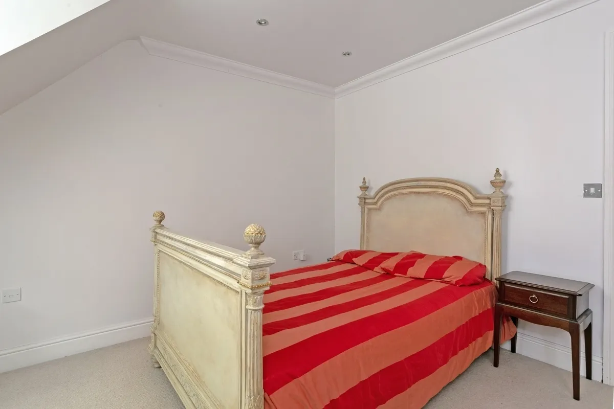 Dorney Wood Road, Burnham, SL1, photo 11