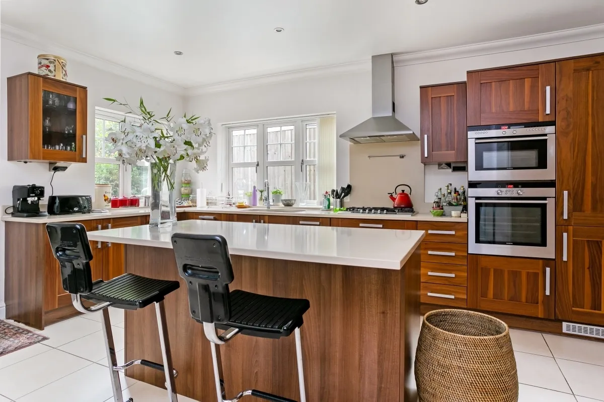 Dorney Wood Road, Burnham, SL1, photo 2