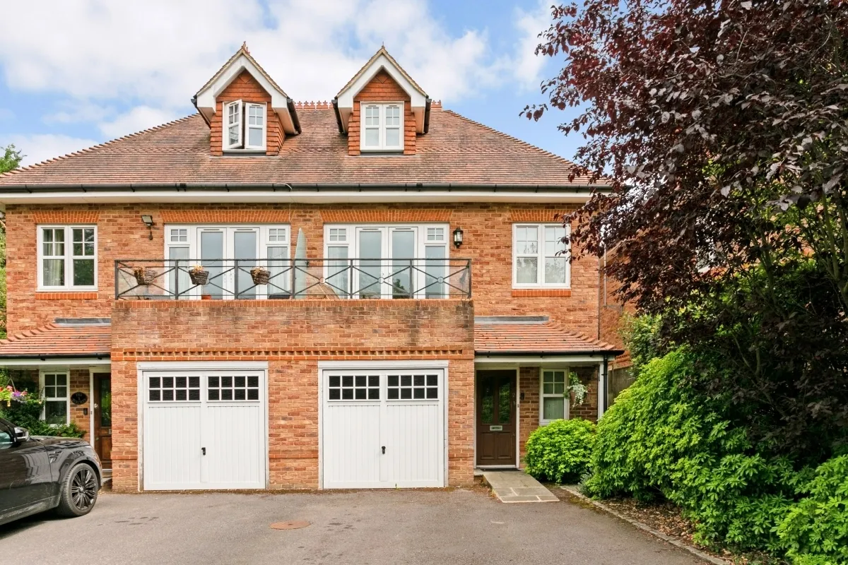Dorney Wood Road, Burnham, SL1, photo 23