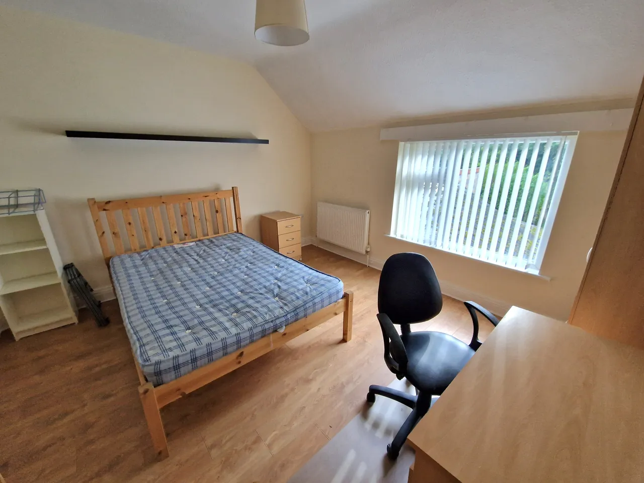 Harborne Lane, Selly Oak, B29, photo 5