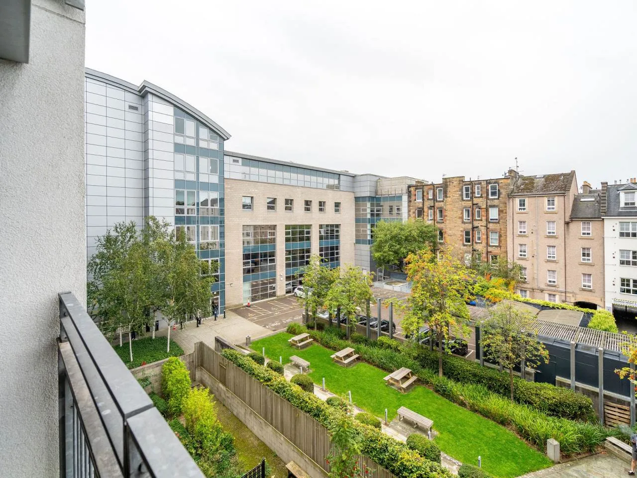 Gardners Crescent, Edinburgh, EH3, photo 7