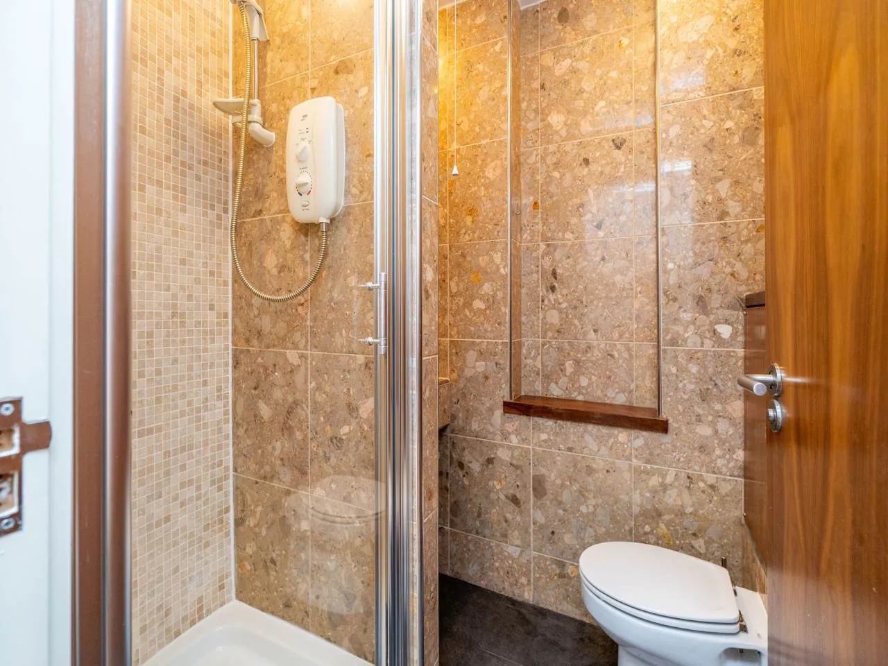 Gardners Crescent, Edinburgh, EH3, photo 15