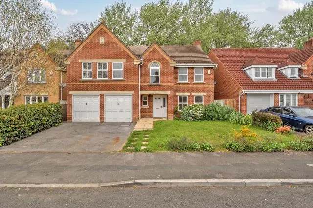 5 bed house for sale, Foxglove Way, Thatcham, RG18