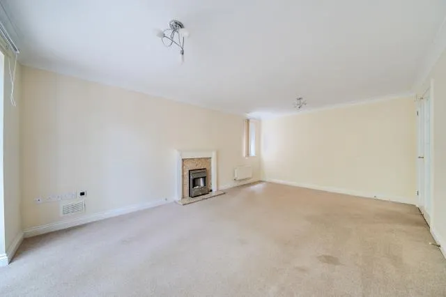 Foxglove Way, Thatcham, RG18, photo 6