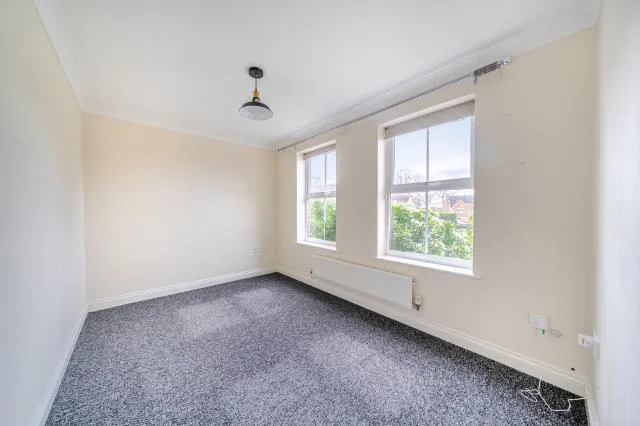 Foxglove Way, Thatcham, RG18, photo 9