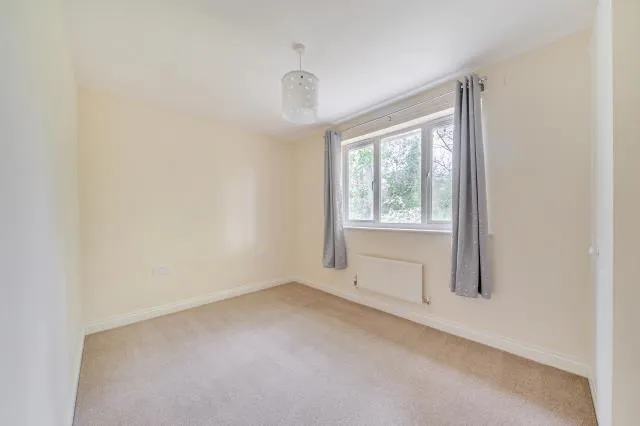 Foxglove Way, Thatcham, RG18, photo 14
