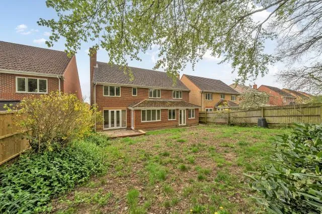 Foxglove Way, Thatcham, RG18, photo 23
