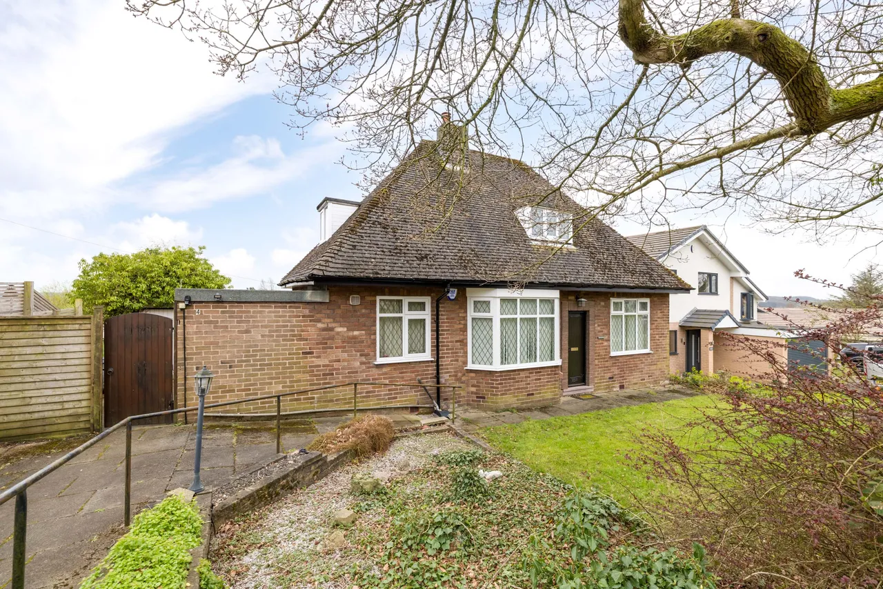3 bed house for sale, Finch Lane, Appley Bridge, WN6