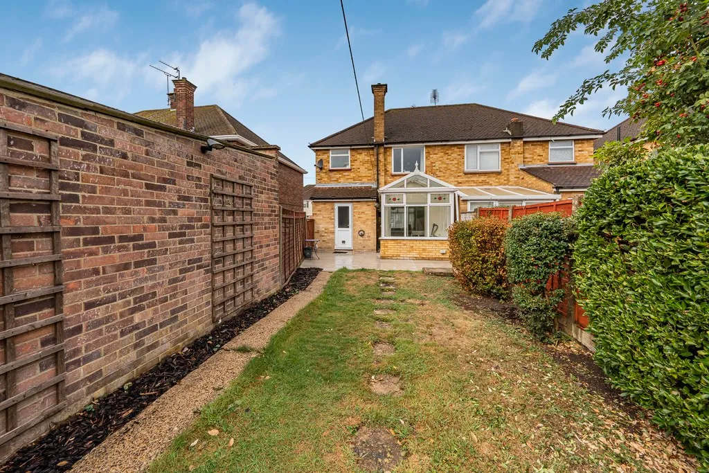 Peel Way, Hillingdon, UB8, photo 20
