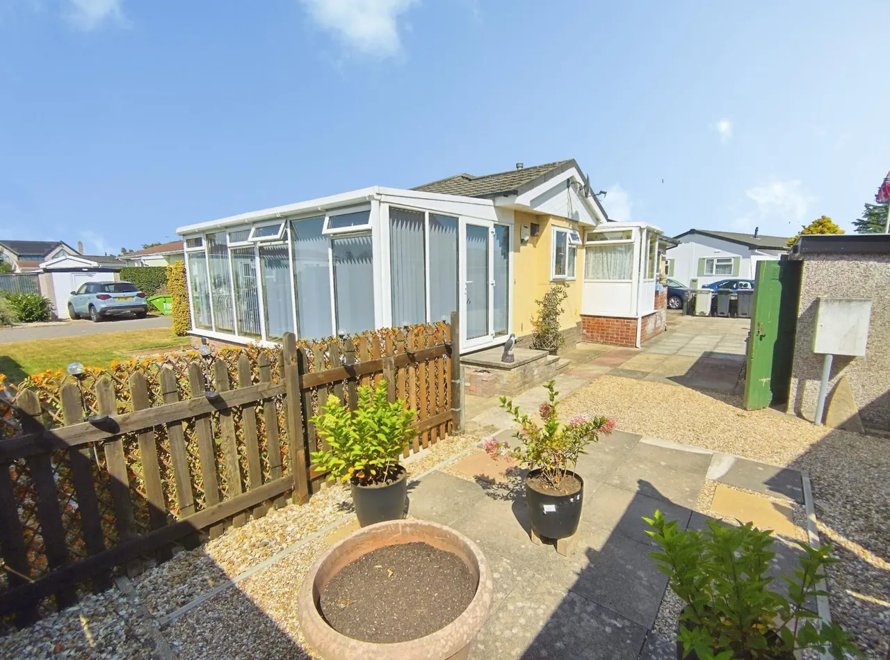 Kingfisher Drive, Skegness, PE25, photo 13