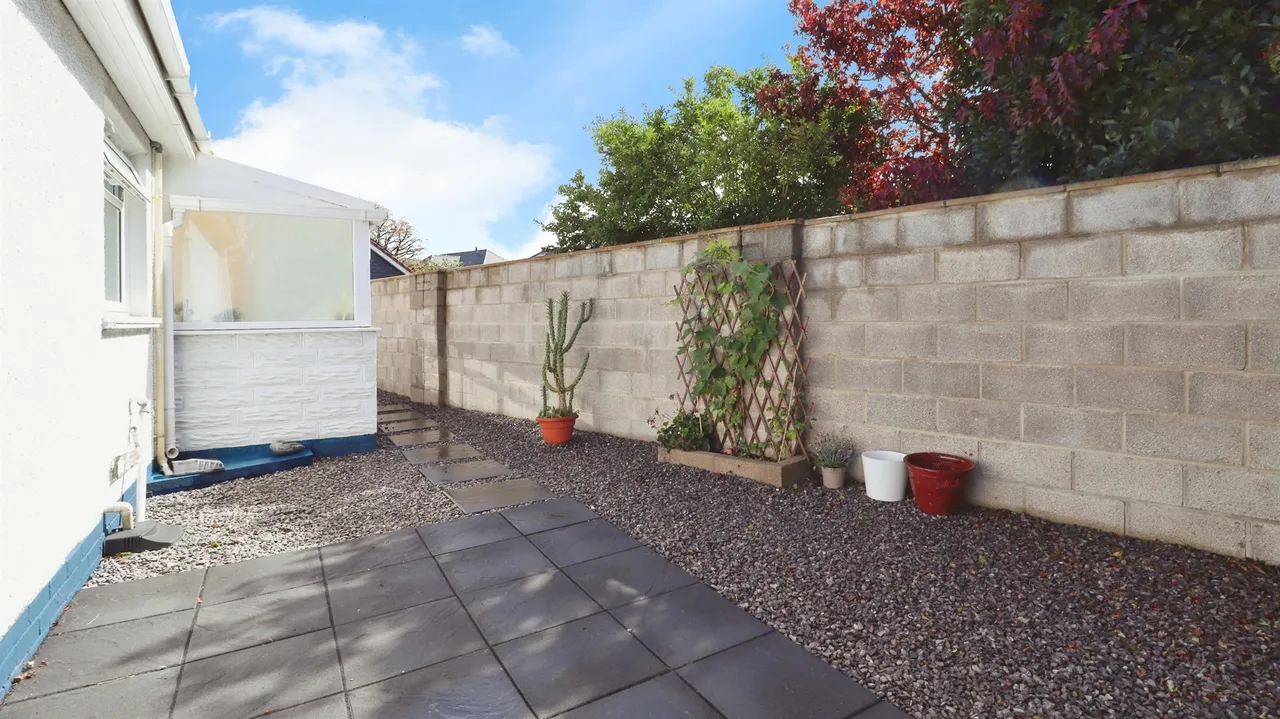 Hazel Close, Porthcawl, CF36, photo 16