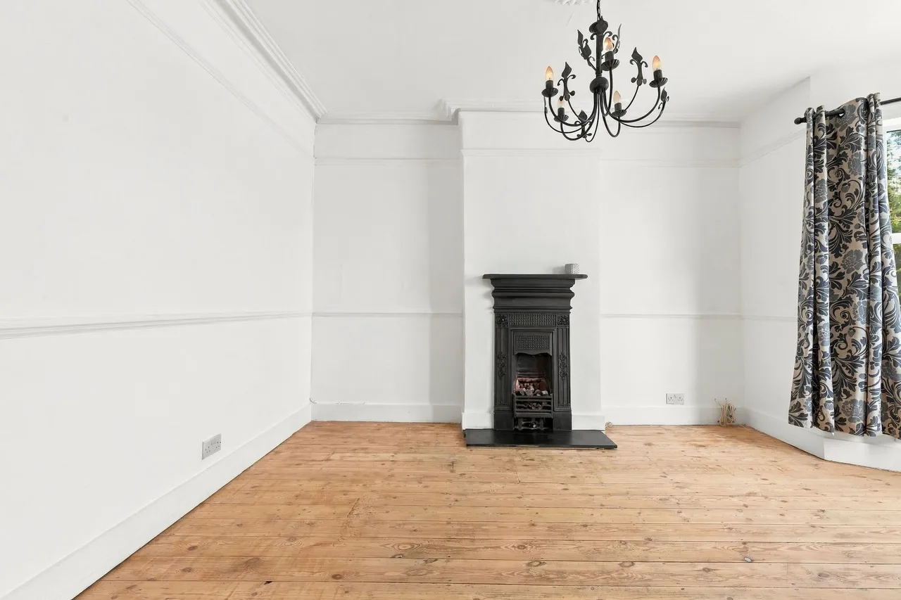 Woodthorpe Road, Ashford, TW15, photo 7